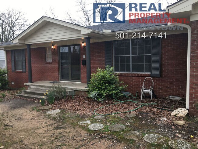 Photo - 5109 N Cedar St