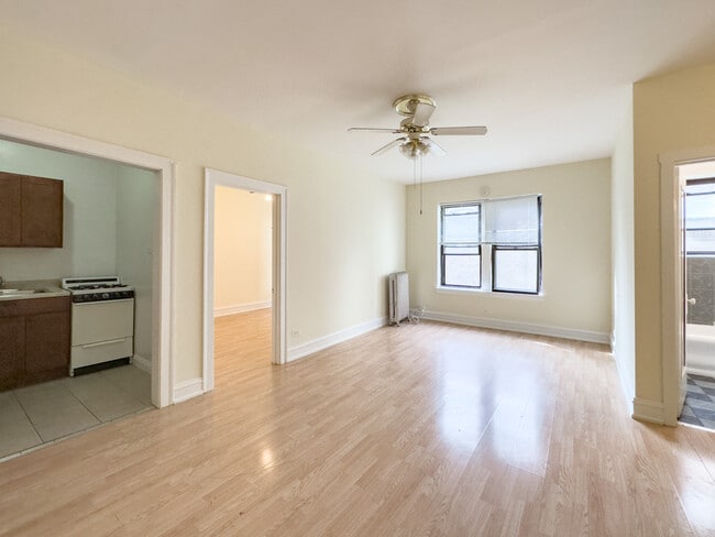 Photo - 4854 N Damen Ave Unit J08W