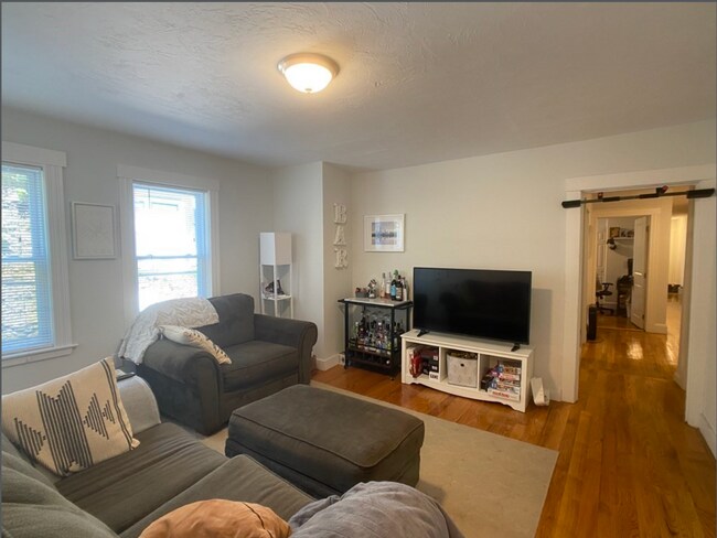 Photo - 78 Perkins St Unit 2