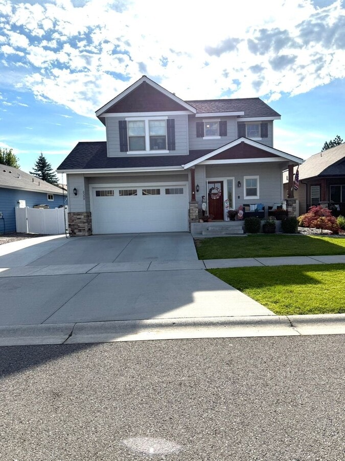 3 bed house in great location! - 3 bed house in great location!