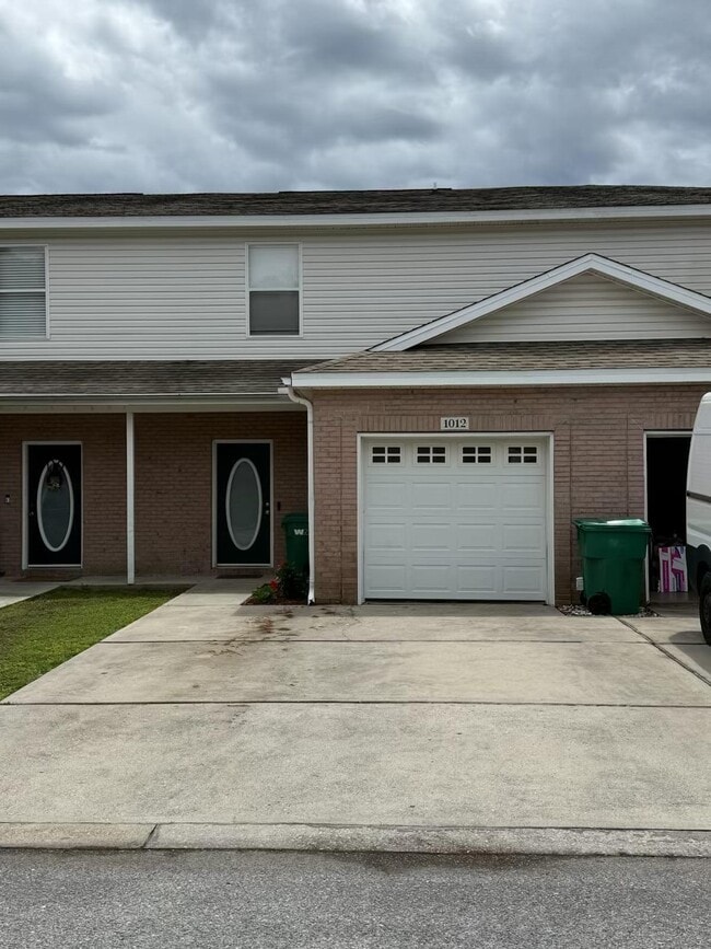 Photo - 1012 Anniston Ct Townhome