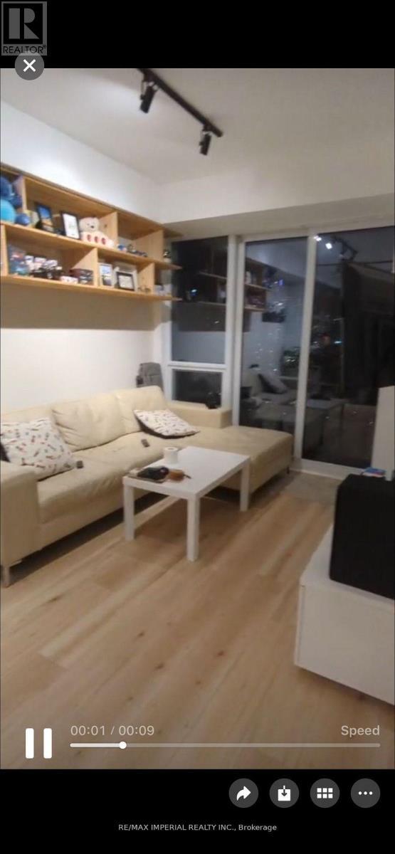 Photo - 225 Sackville St