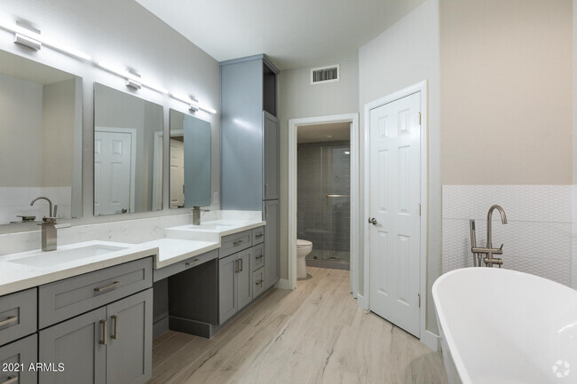 Building Photo - 7508 E Earll Dr Unit 20 Rental