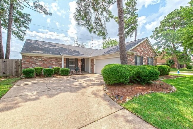 Building Photo - 17119 Kettle Creek Dr Rental