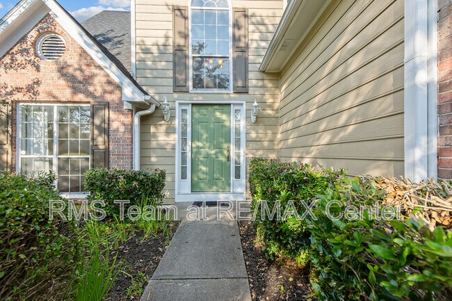 Photo - 1090 Norwalk Trce