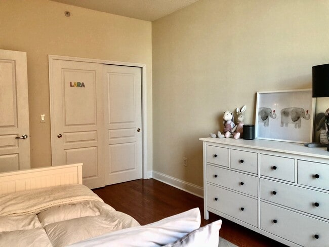 Photo - 4315 Park Ave Unit 7i