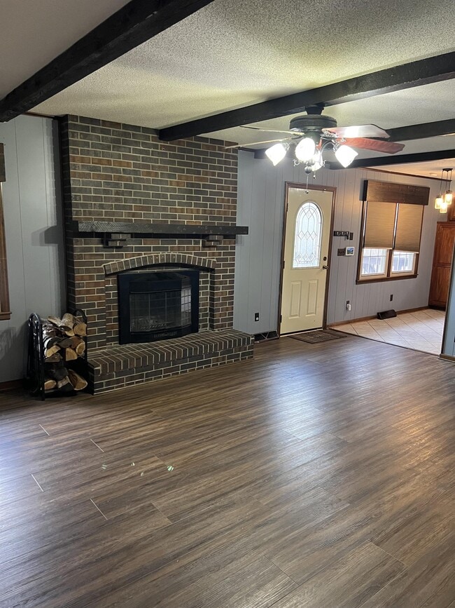 Photo - 41 NE 360th Rd