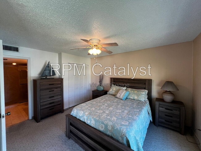 8681 Bardmoor Blvd Unit 303c