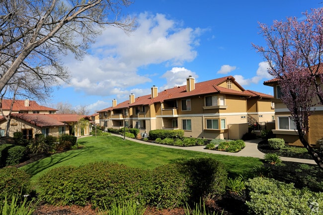 Photo - Woodland Hills