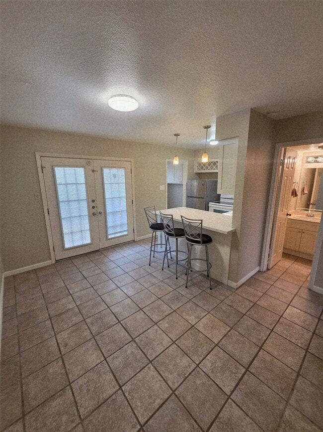 Photo - 4822 Milwee St