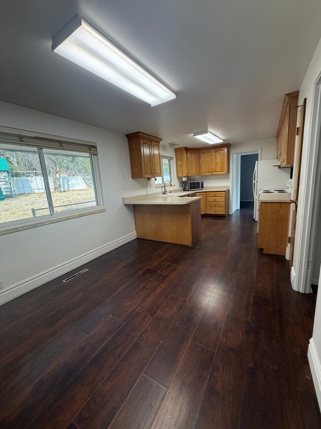 Photo - 1134 Cherry Ln