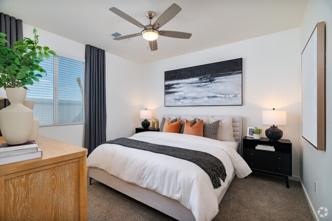 2BR, 2BA - 1018SF - Primary Bedroom