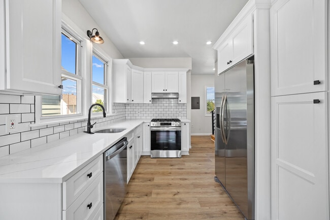 Cocina - 129 Banta Ave Unidad 2