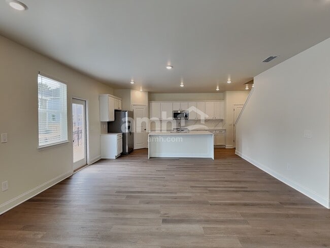 Photo - 3545 Shane Hill Rd SW