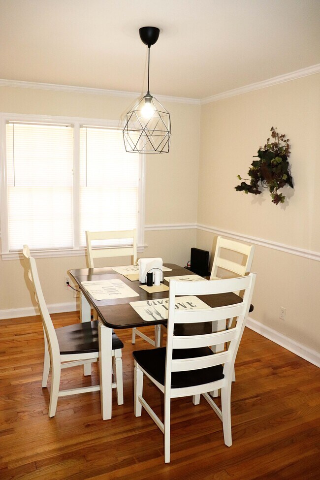 Photo - 2739 Gwinnett Dr