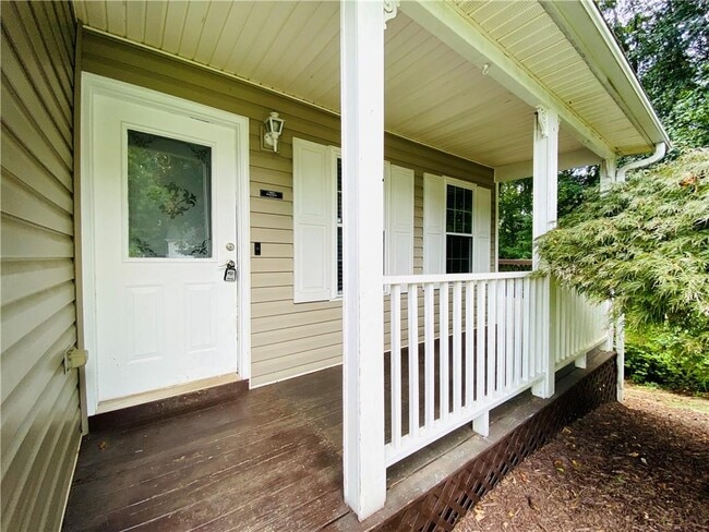Photo - 4090 Riversong Dr NW
