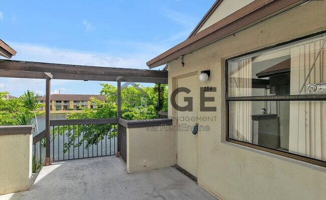 Photo - 475 NW 210th St Unit 204