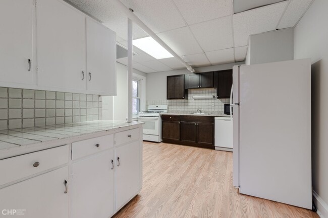 7102-G - WASHTENAW Unidad 7102-1