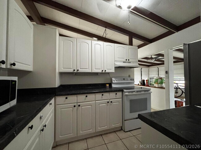 Photo - 2512 Key Largo Ln