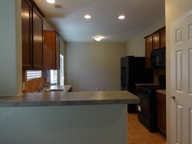 1714 Chestnut Glen Ct
