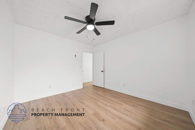 2511 Voorhees Ave.