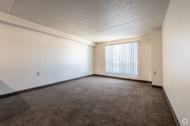 2BR, 1BA - 759SF - White Pond Villa - Seniors 55+