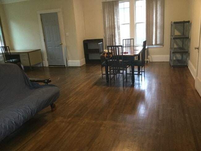 Photo - 187 California Av Unit second floor