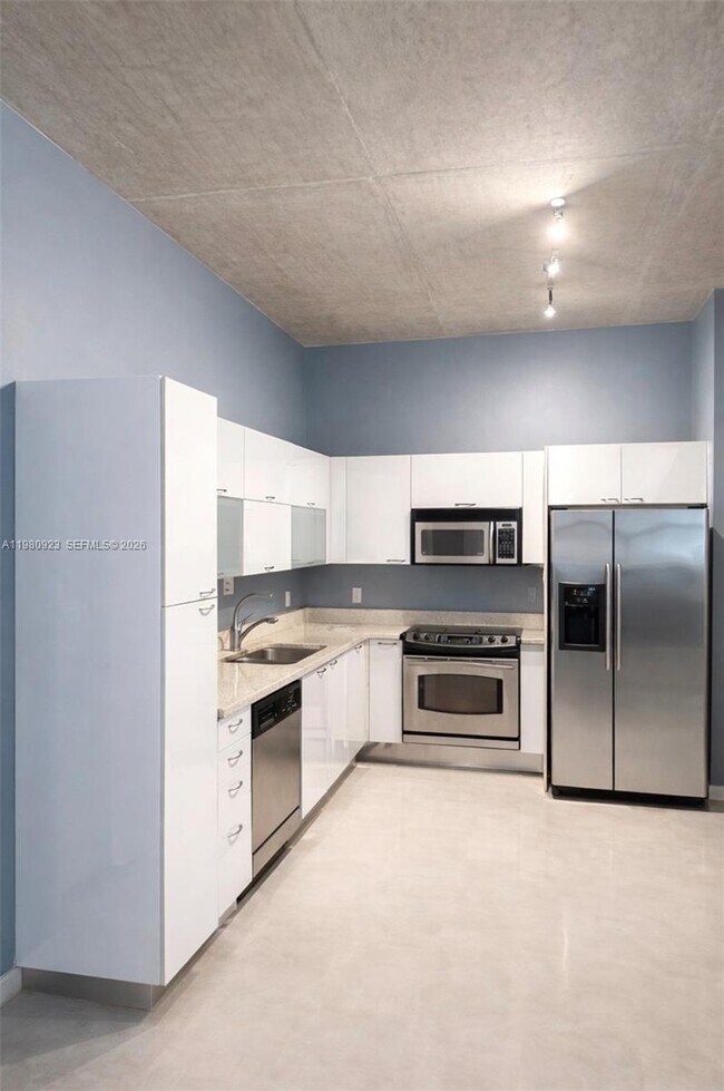 Photo - 234 NE 3rd St Unit 504