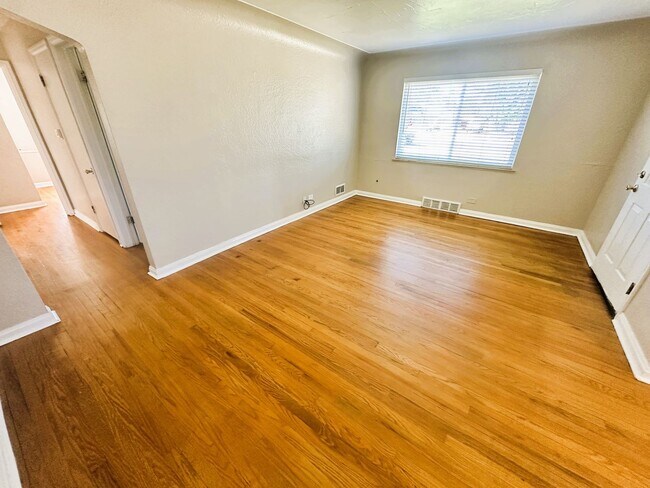 Photo - 3 Bed 1 Bath Ranch in North Park Hill! (Av...