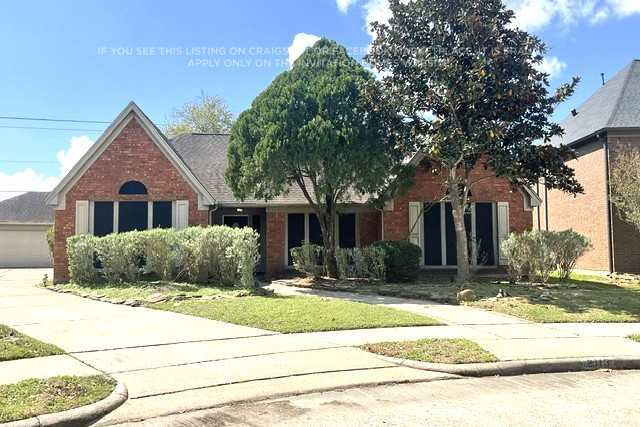 Building Photo - 2113 Pleasant Valley Dr