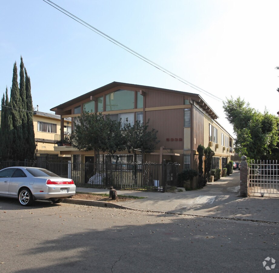 Photo - 5332 La Mirada Ave