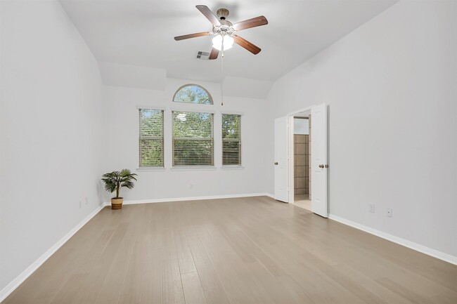 Building Photo - 138 Meadow Landing Dr
