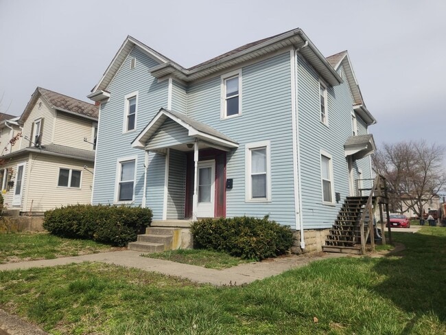 Building Photo - 621 E Main St Unit 621 E Main St Apt 2