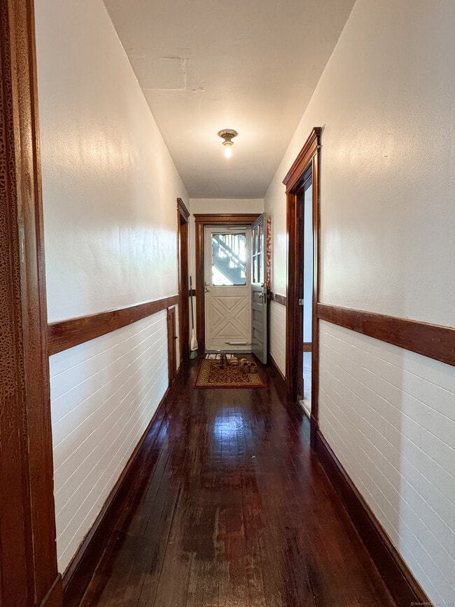 Photo - 87 S Main St