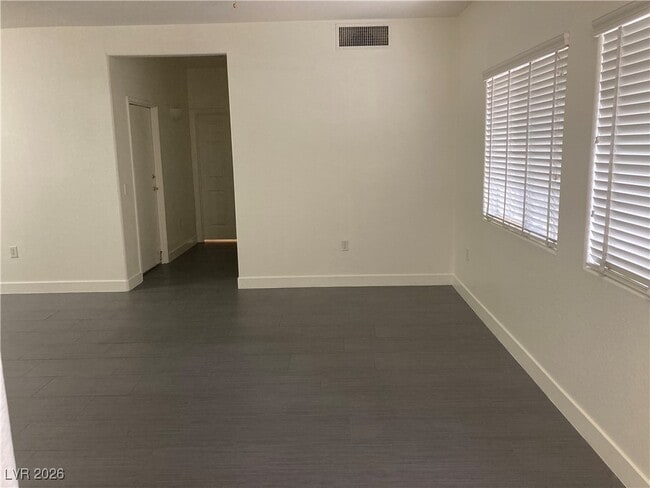 Photo - 2001 Quartz Cliff St Unit 103