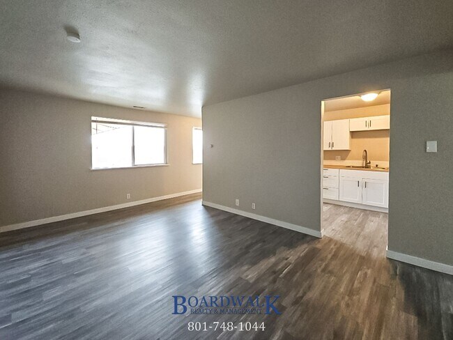 Photo - Amazing 2 bed 1 bath apartment in SLC Unit 17