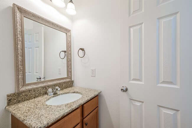 Photo - 15506 Anton Dr