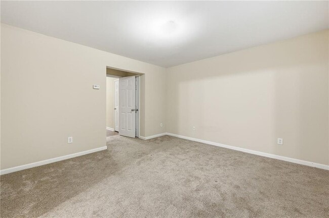 Photo - 2335 Meadow Peak Point