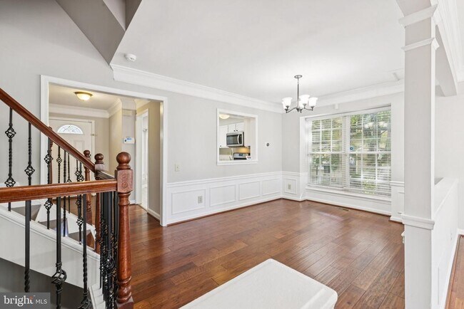 Photo - 16864 Miranda Ln