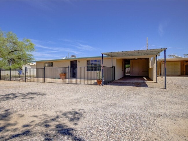 Photo - 2 Bedroom 1 Bathroom