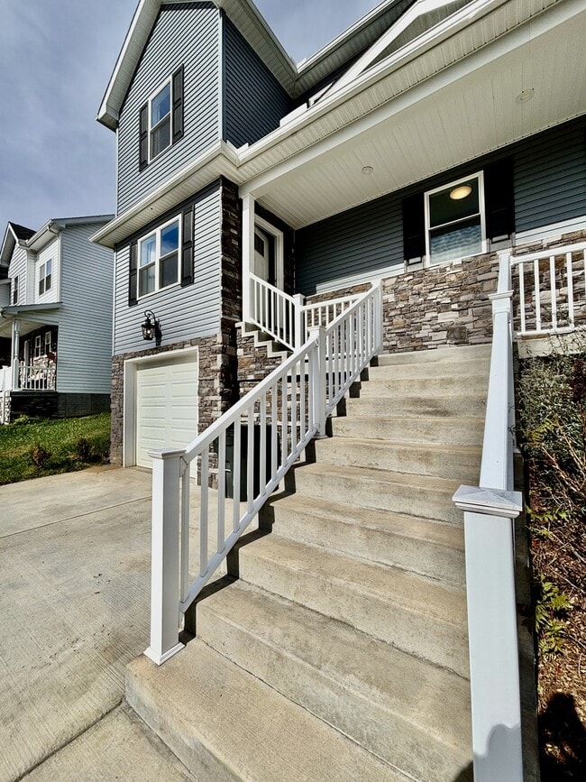 Photo - 104 Ida Marie Dr