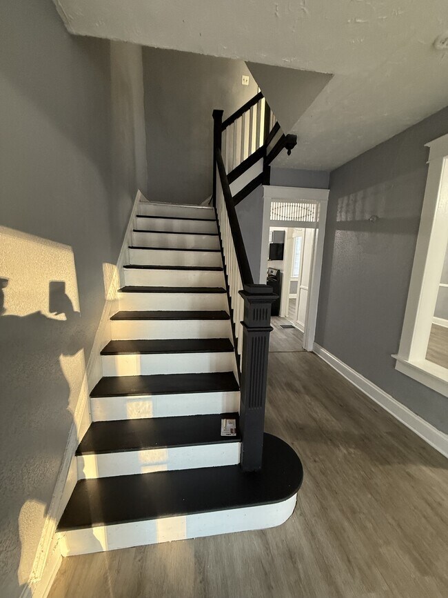 Photo - 501 Lyndhurst St