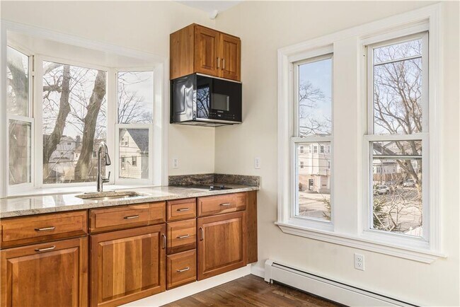 Photo - 155 Washington Ave Unit 2