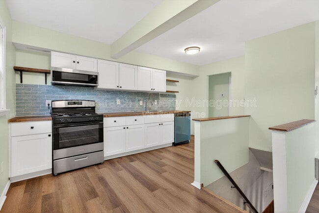 Photo - 437 Lancashire Rd