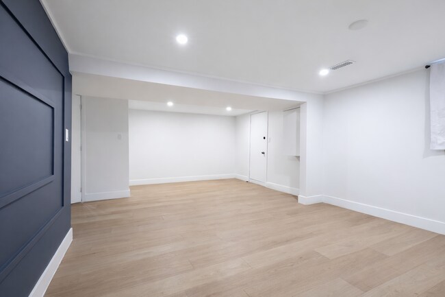 Photo - 2329 Mouldstade Rd