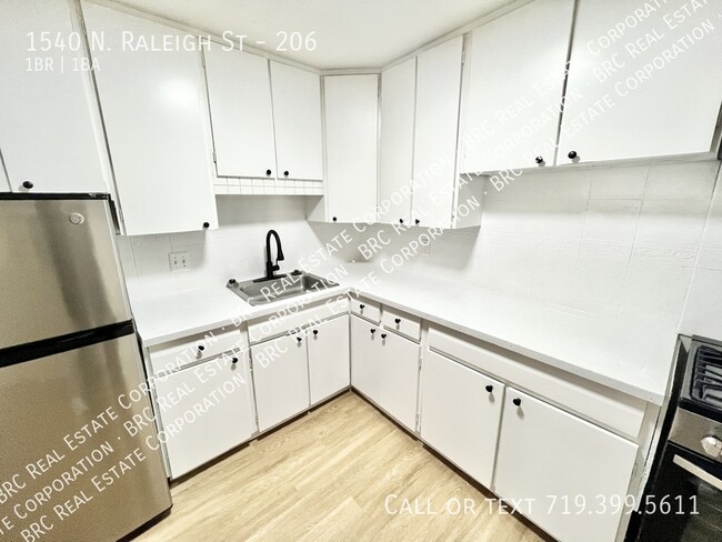 Photo - 1540 N Raleigh St Unit 206
