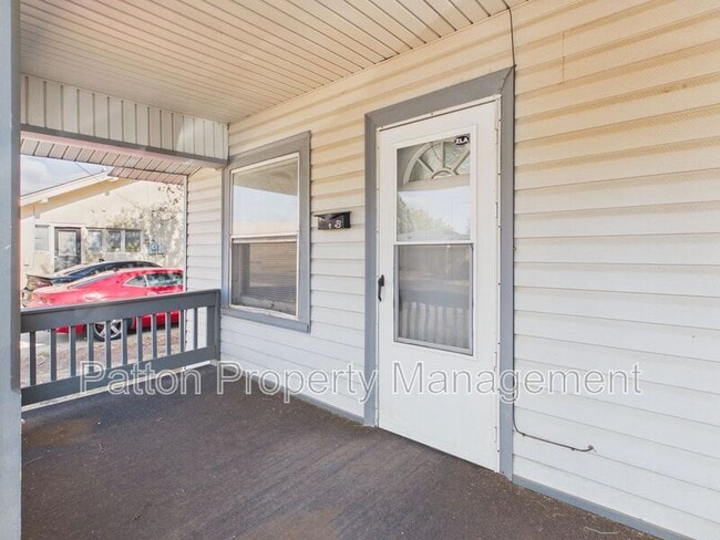 Photo - 612 SW 17th Ave