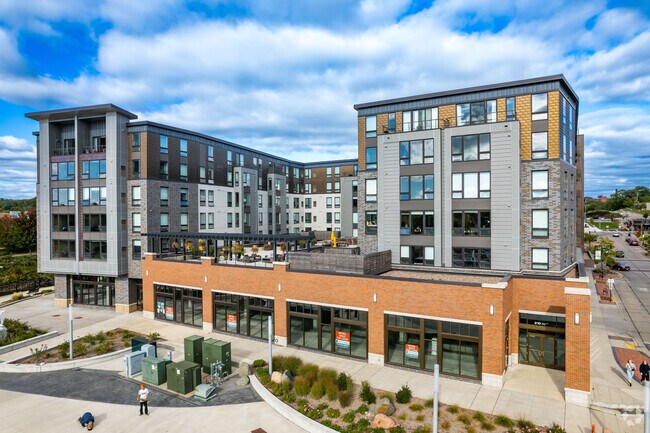 Photo - Haymarket Landing Apartments