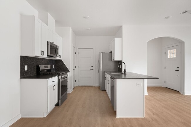 Photo - 8909 Cambria Cir