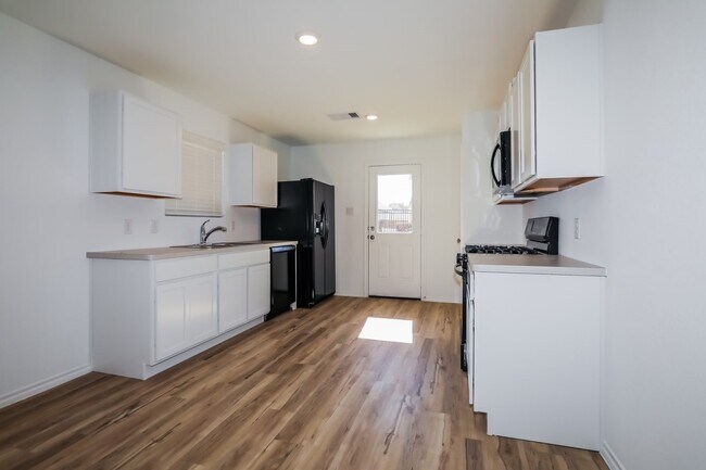 Photo - 11052 N Lake Mist Ln